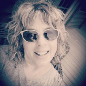 Meet your Posher, Cindy